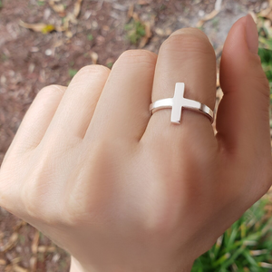 KISSFAITH- Christan Sterling Silver Cross Adjustable Ring